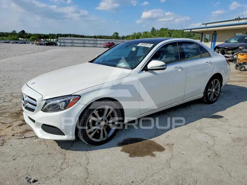 2016 Mercedes Benz C-Class photo
