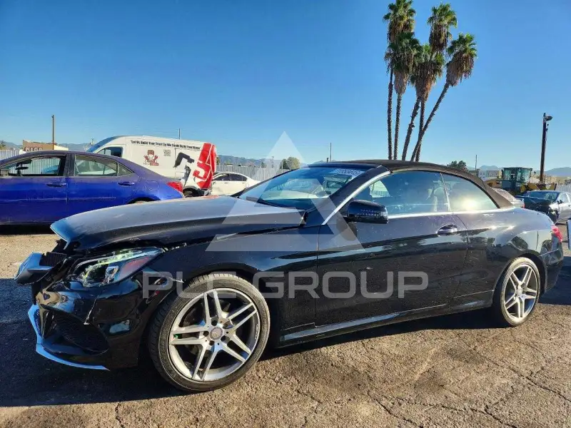 2016 Mercedes Benz E-Class фото