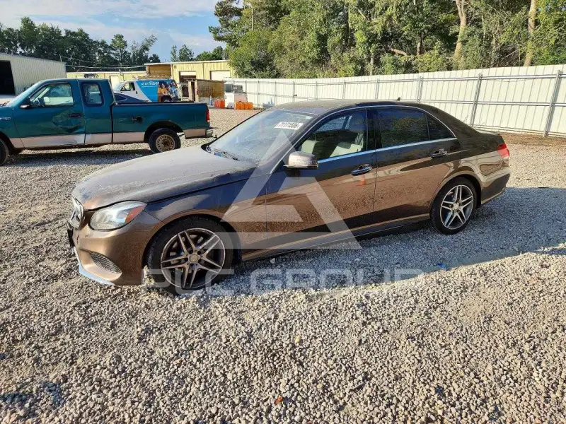 2016 Mercedes Benz E-Class фото