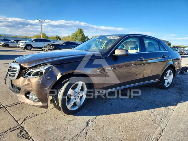 2016 Mercedes Benz E-Class фото
