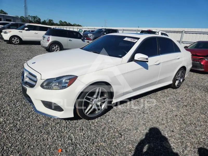 2016 Mercedes Benz E-Class фото