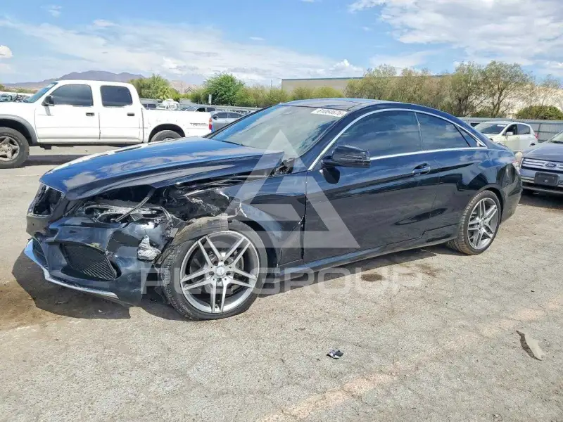 2016 Mercedes Benz E-Class фото