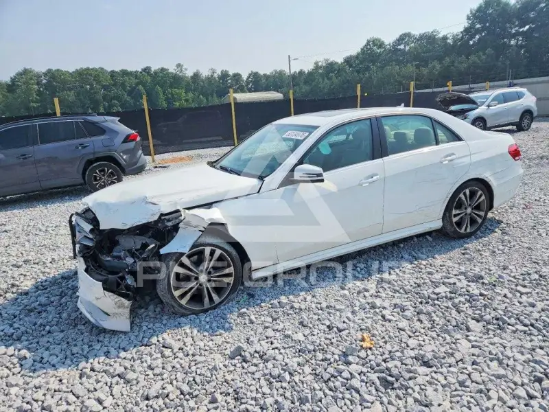 2016 Mercedes Benz E-Class photo