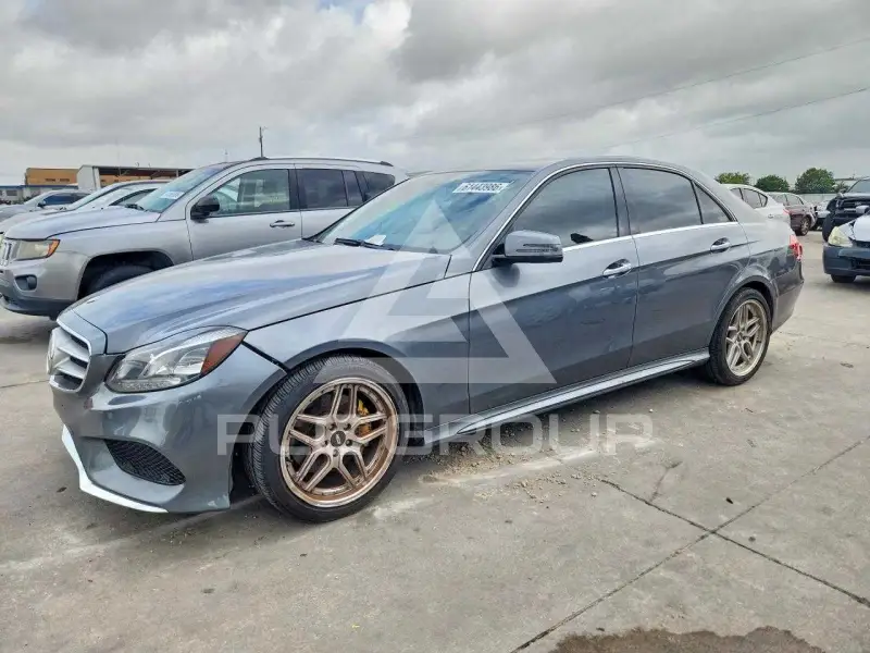 2016 Mercedes Benz E-Class photo