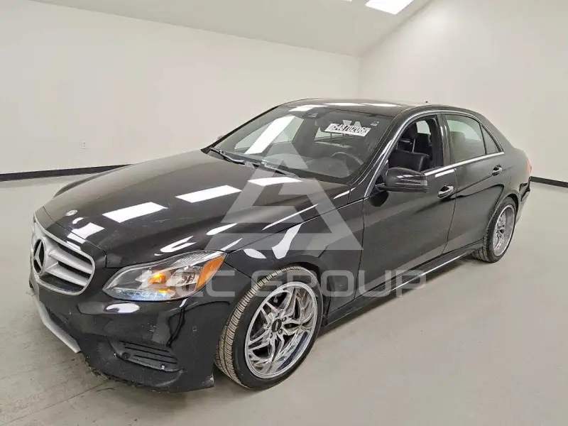 2016 Mercedes Benz E-Class фото