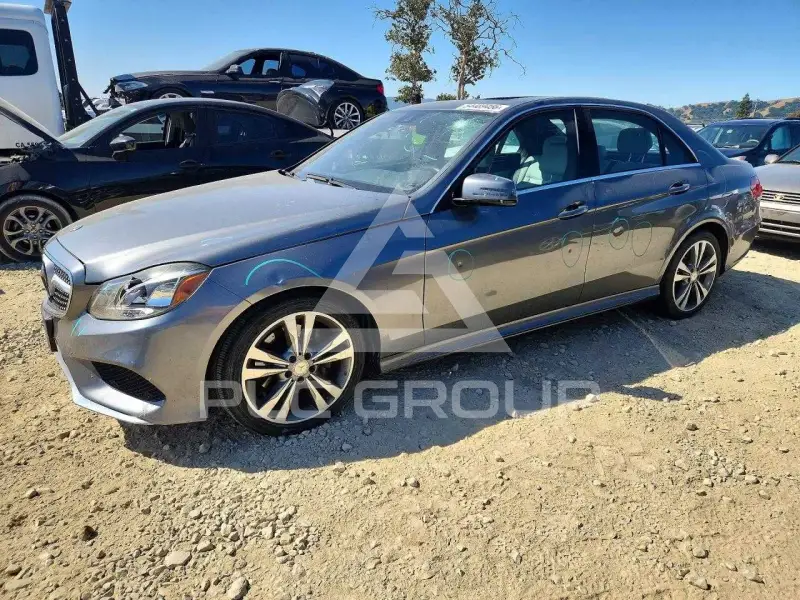 2016 Mercedes Benz E-Class фото
