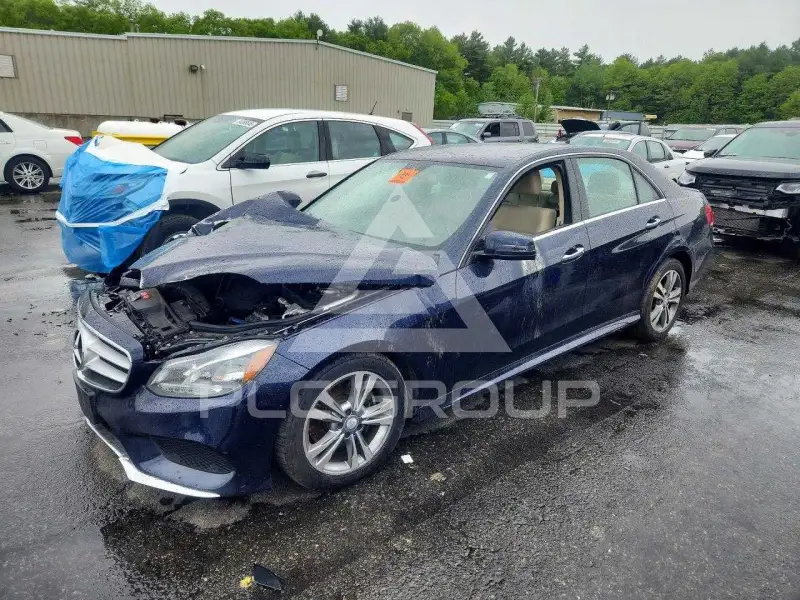 2016 Mercedes Benz E-Class фото