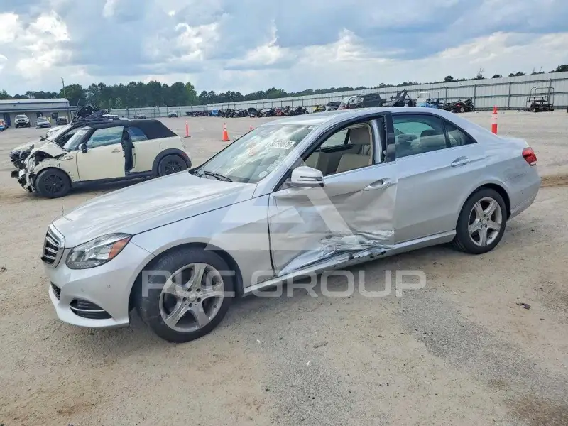 2016 Mercedes Benz E-Class photo