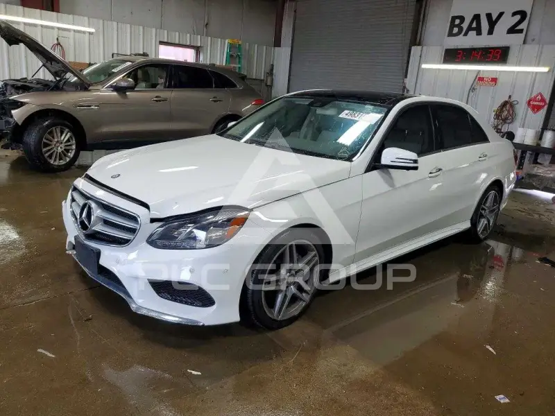 2016 Mercedes Benz E-Class photo