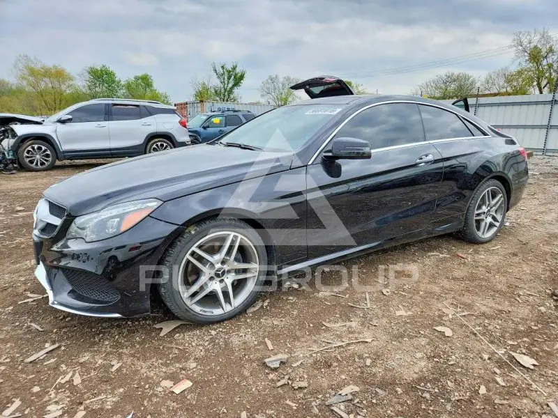 2016 Mercedes Benz E-Class фото