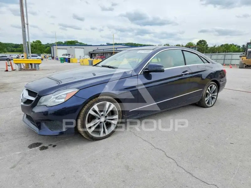 2016 Mercedes Benz E-Class фото
