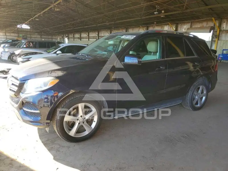 2016 Mercedes Benz GLE-Class фото