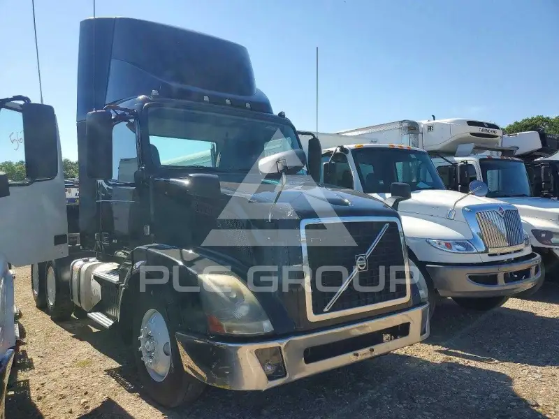 2016 Volvo VNL фото
