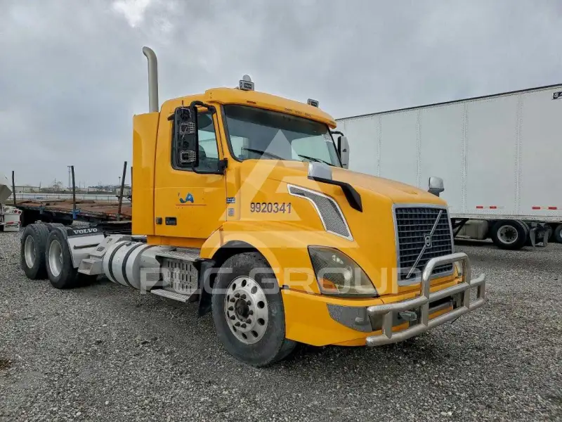 2016 Volvo VNL фото