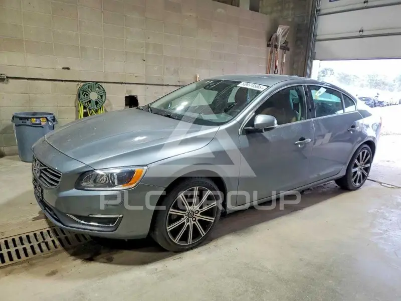 2016 Volvo S60 photo