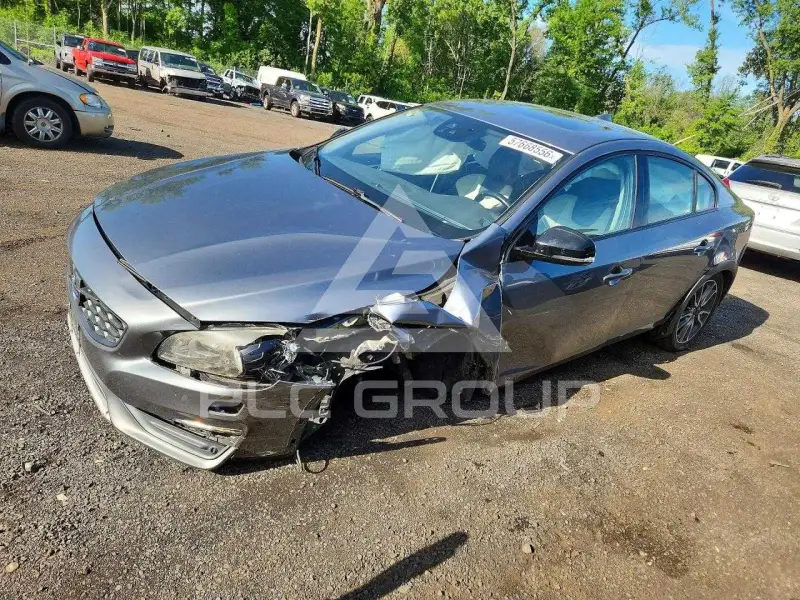 2016 Volvo S60 фото