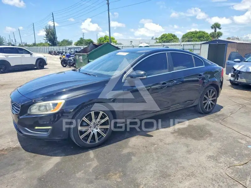 2016 Volvo S60 фото