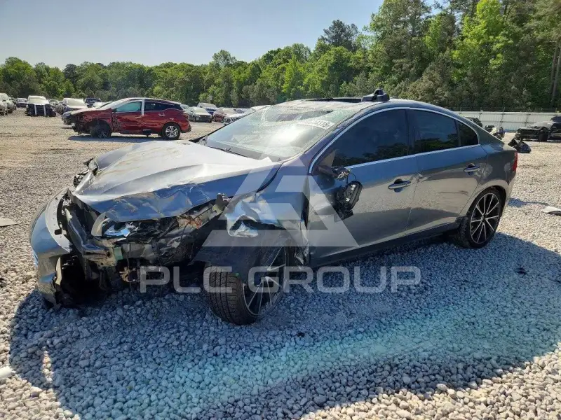 2016 Volvo S60 фото