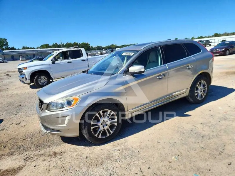 2016 Volvo XC60 photo