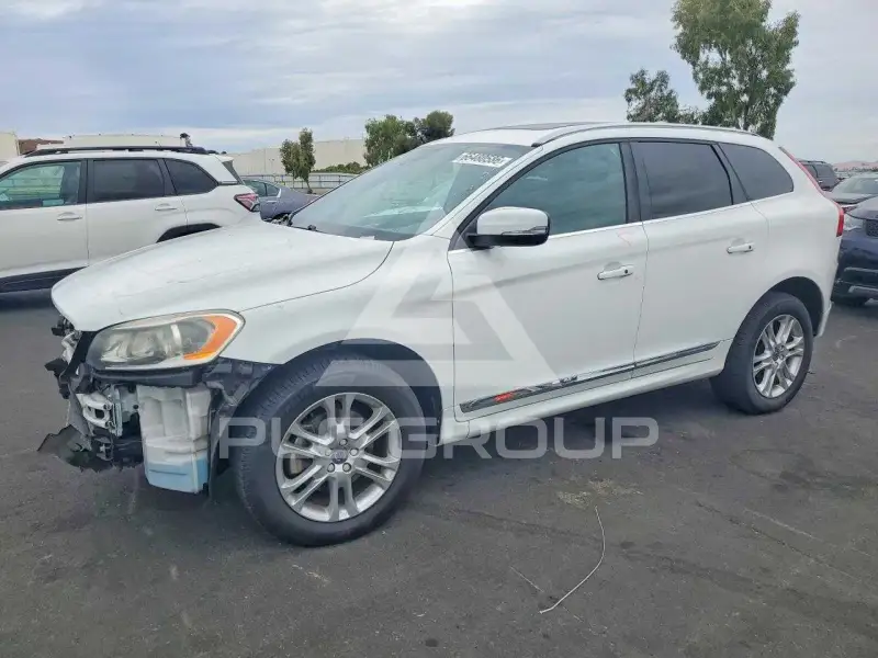 2016 Volvo XC60 фото