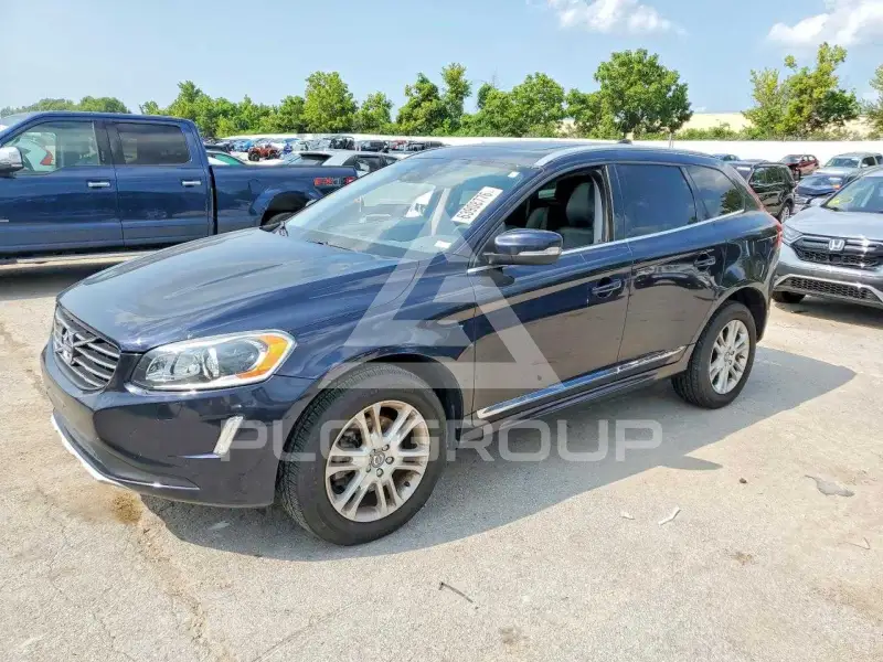2016 Volvo XC60 photo