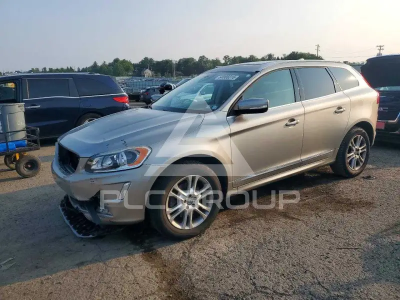 2016 Volvo XC60 фото