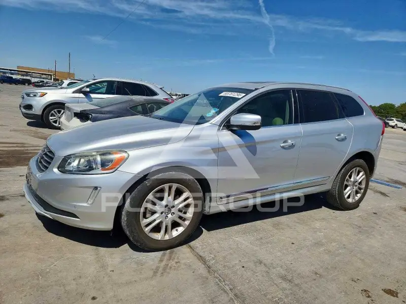 2016 Volvo XC60 photo