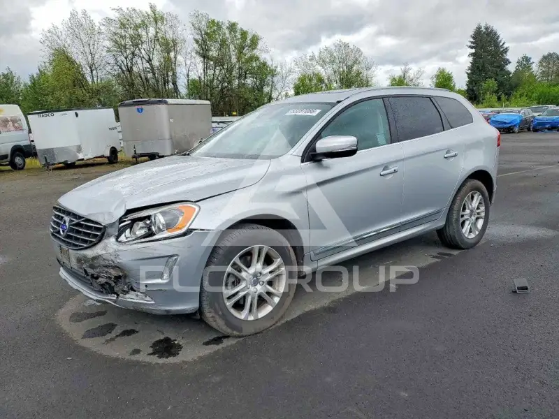 2016 Volvo XC60 photo