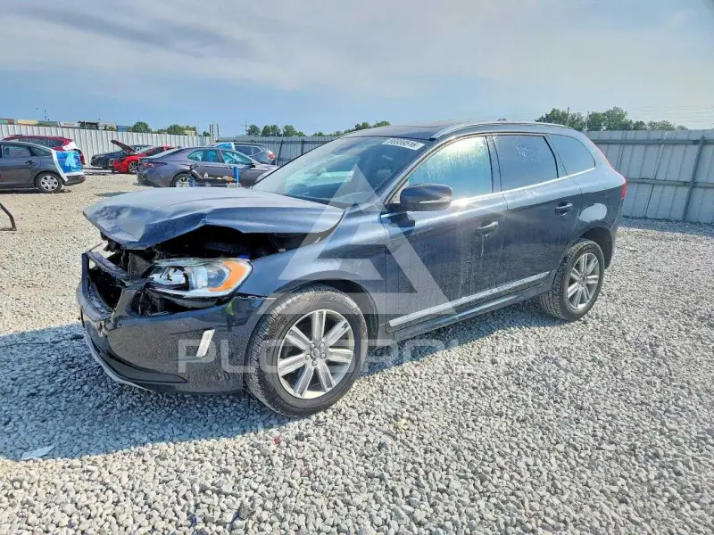 2016 Volvo XC60 photo