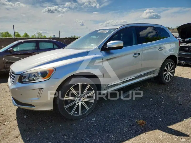 2016 Volvo XC60 фото