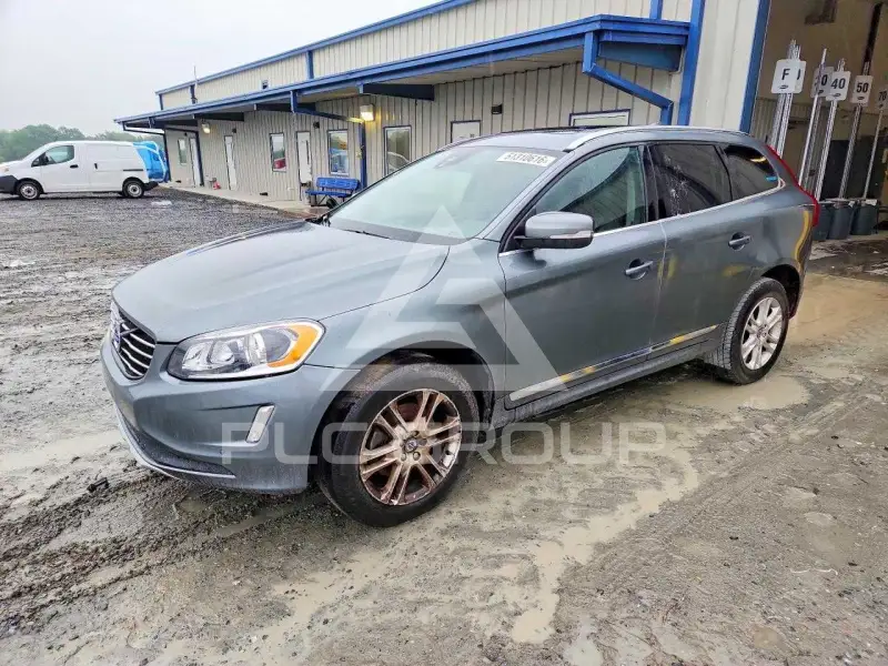 2016 Volvo XC60 photo