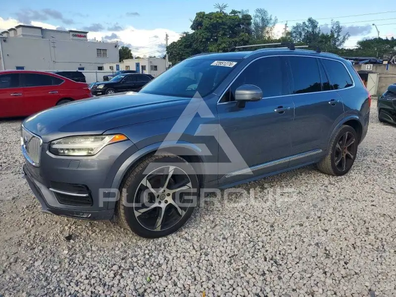 2016 Volvo XC90 фото