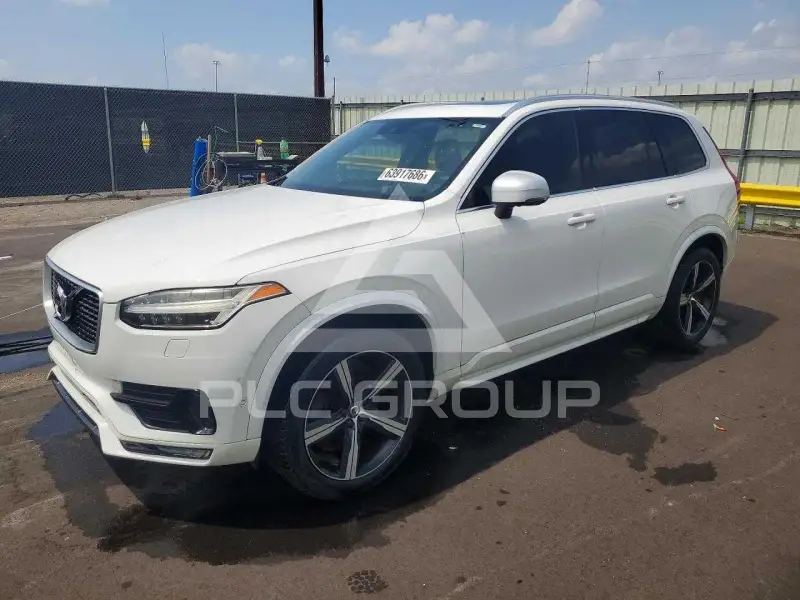 2016 Volvo XC90 фото