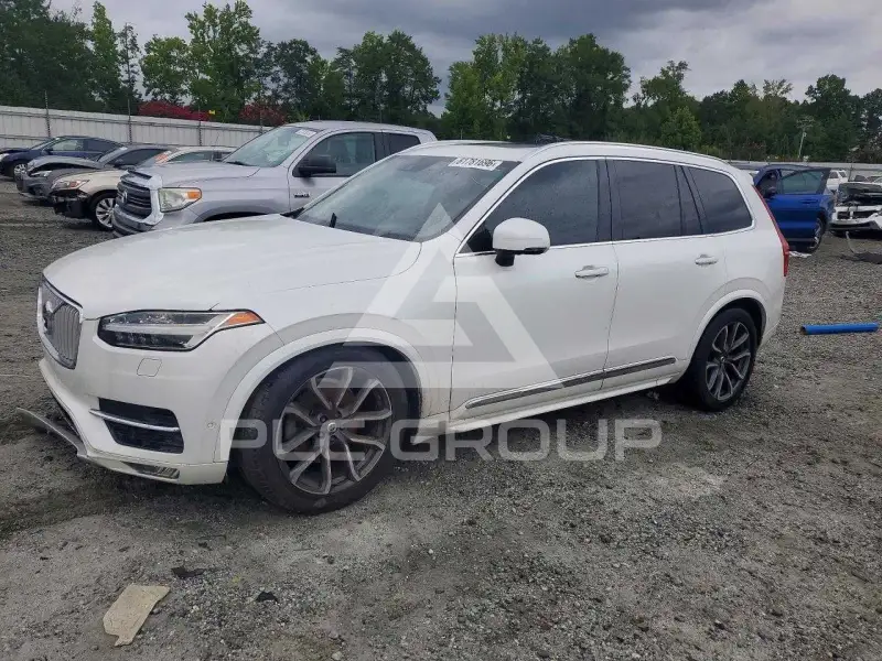 2016 Volvo XC90 фото