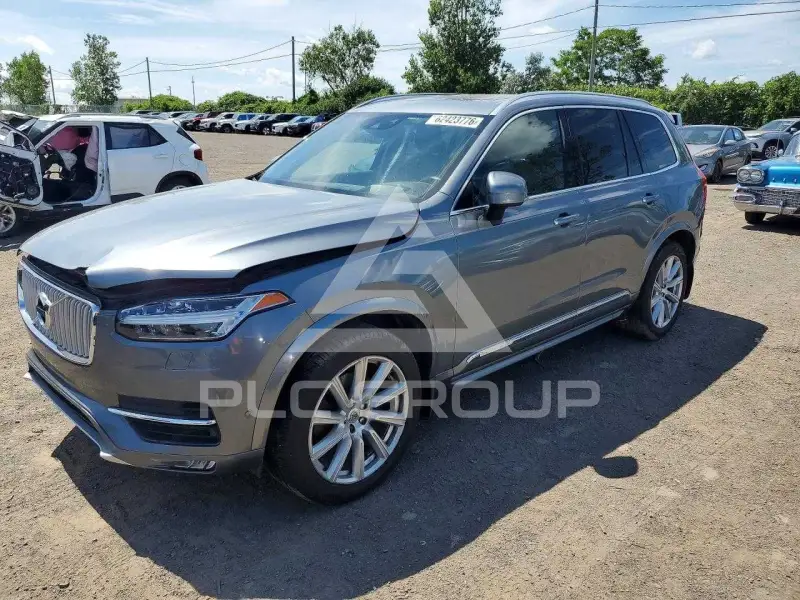2016 Volvo XC90 photo