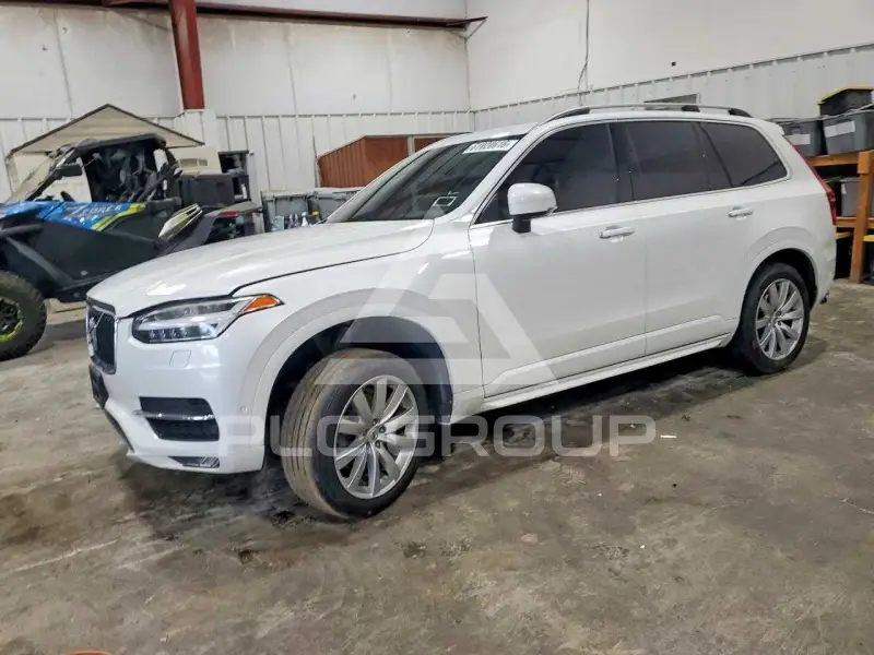 2016 Volvo XC90 photo