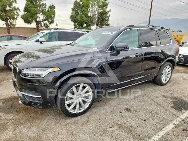 2016 Volvo XC90 photo