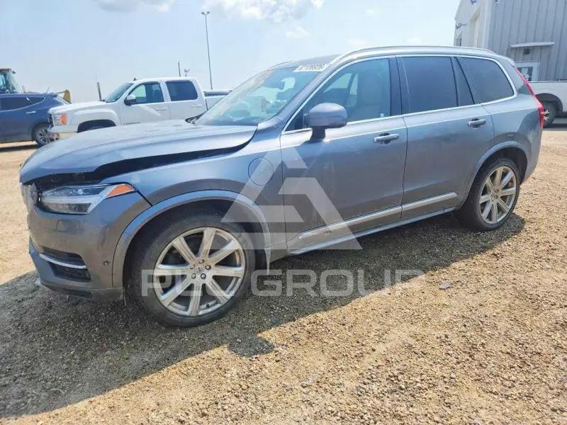 2016 Volvo XC90 фото