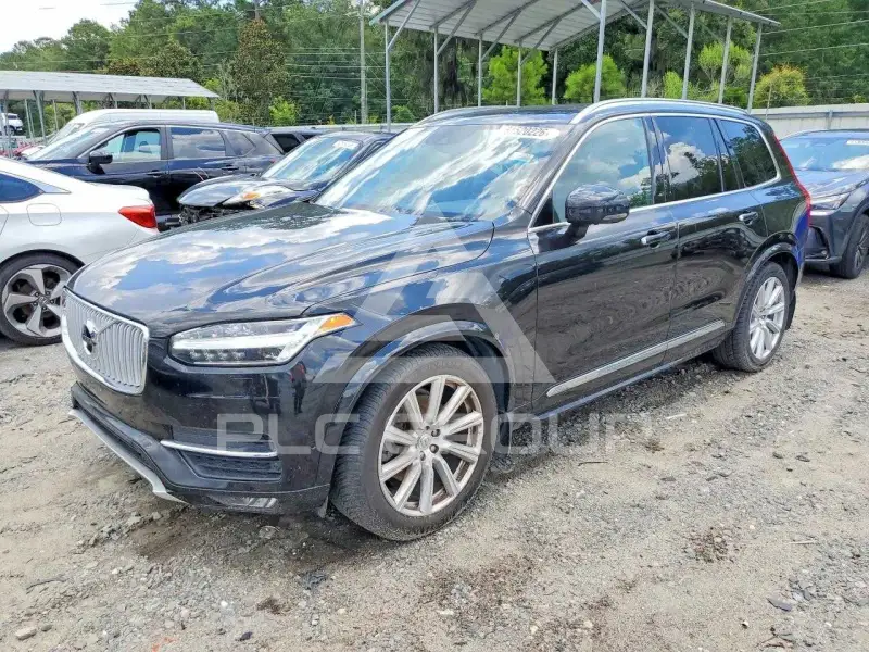 2016 Volvo XC90 photo