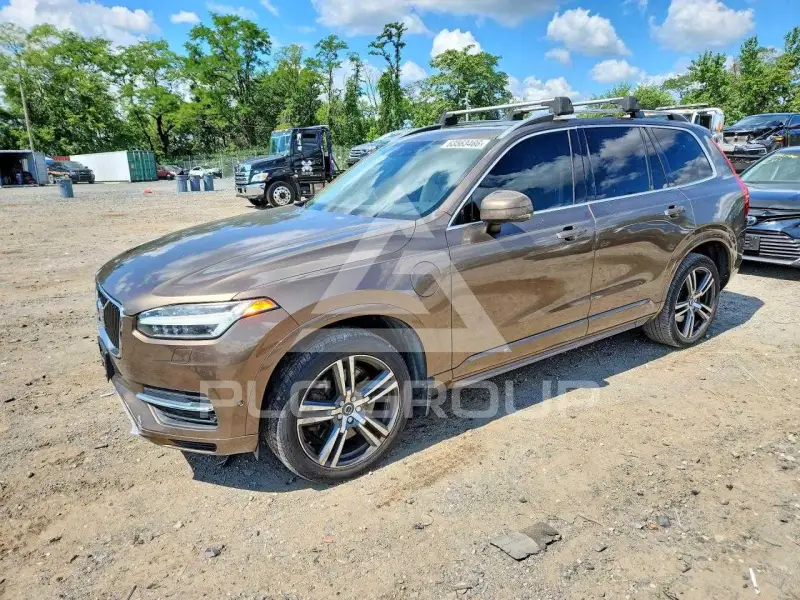 2016 Volvo XC90 photo