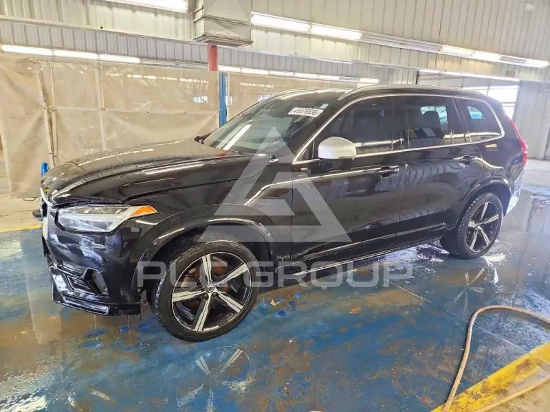 2016 Volvo XC90 photo