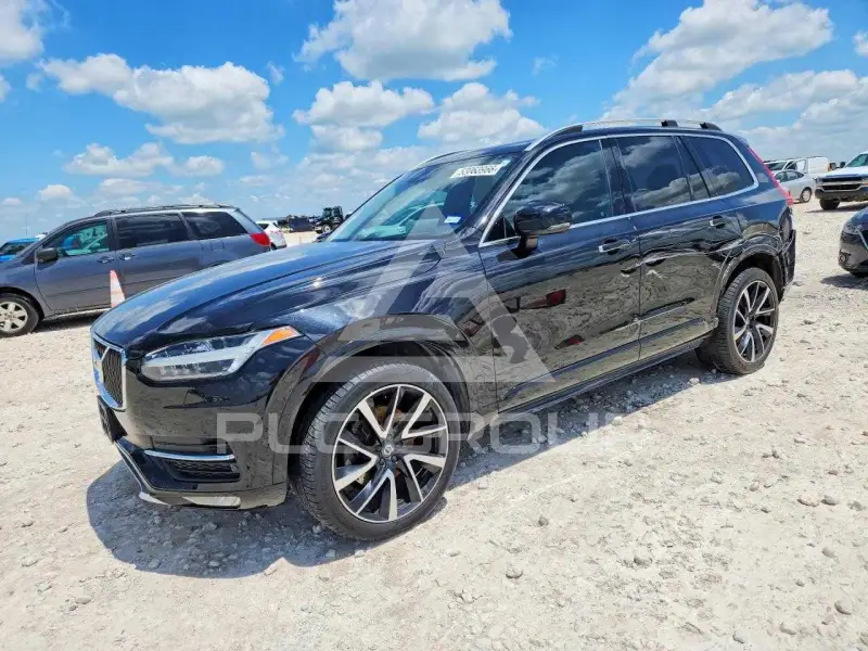 2016 Volvo XC90 photo