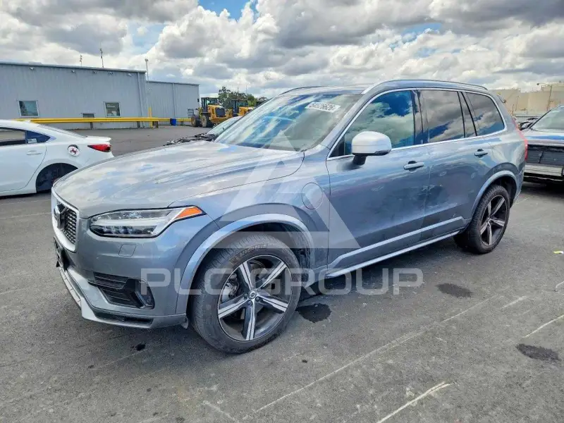 2016 Volvo XC90 photo