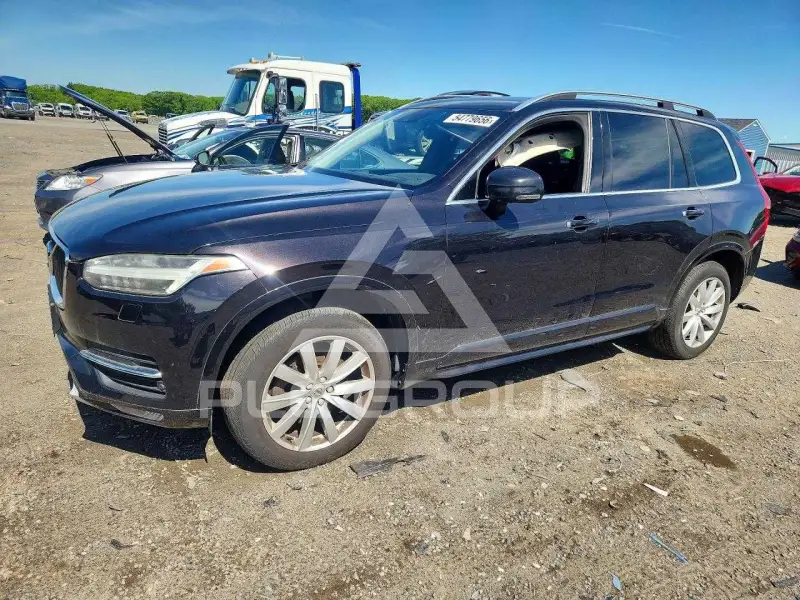 2016 Volvo XC90 photo