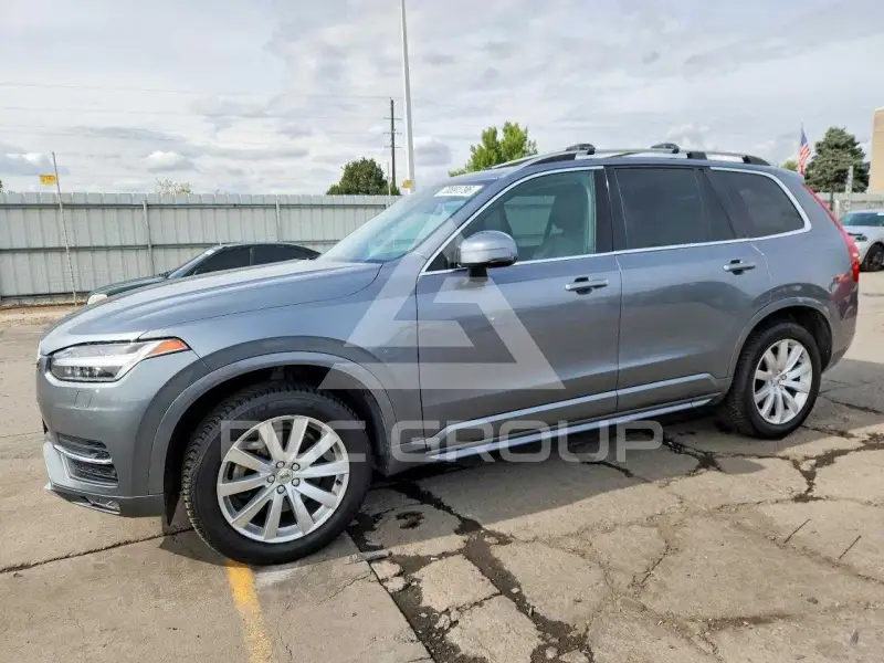 2016 Volvo XC90 фото