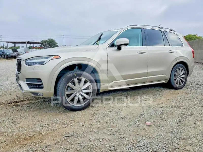 2016 Volvo XC90 photo