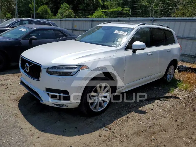 2016 Volvo XC90 photo