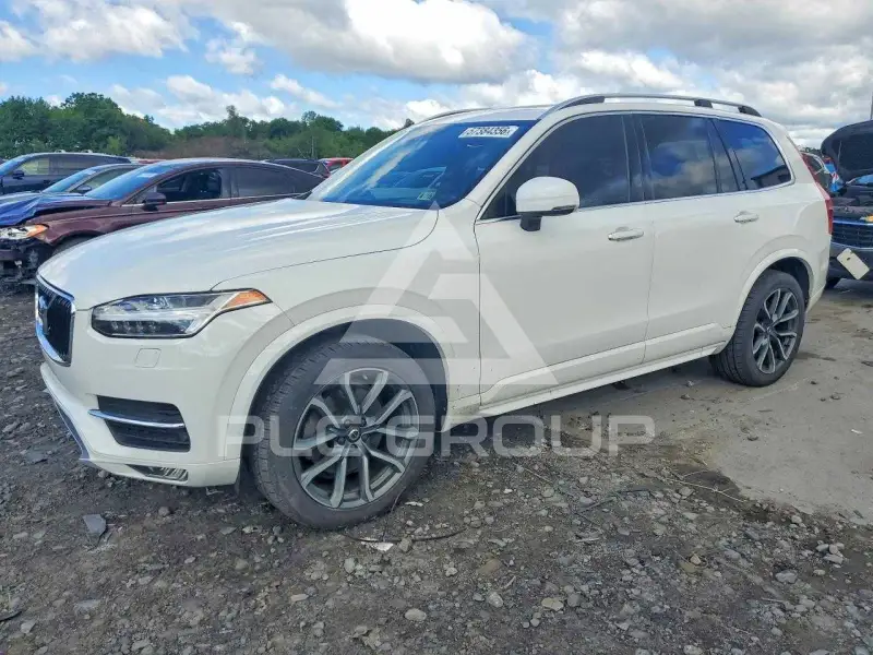 2016 Volvo XC90 photo