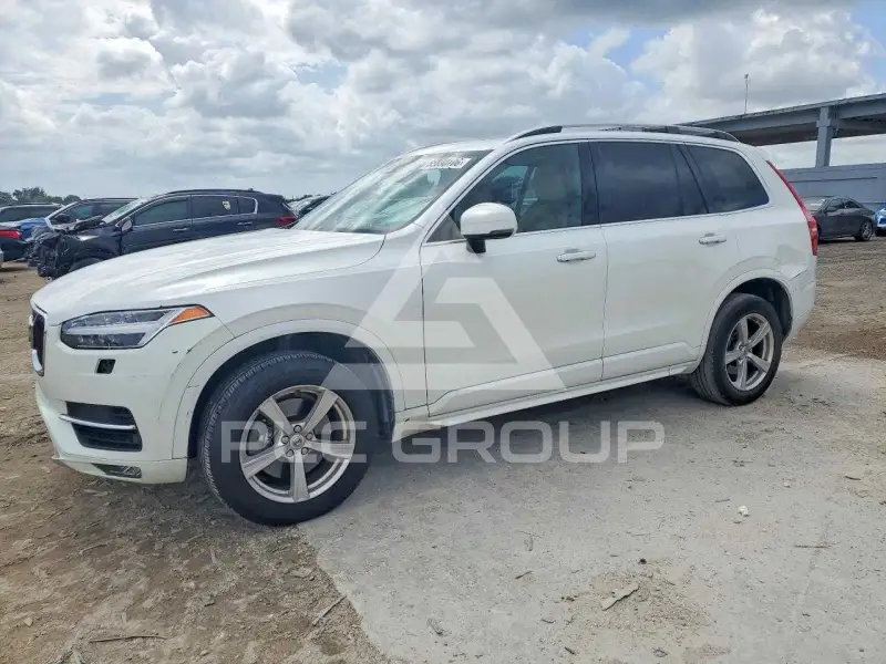 2016 Volvo XC90 photo