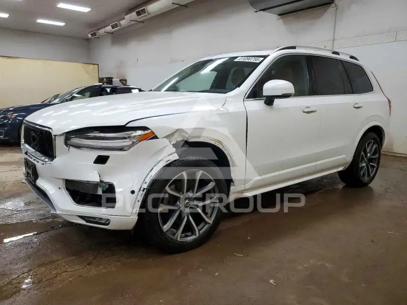 2016 Volvo XC90 фото